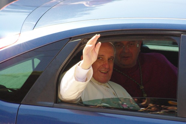 Pope Francis Plans Visit to Argentina, Responds to Invitation from President Javier Milei