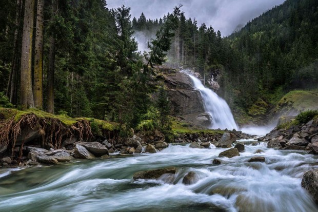Why You Should Definitely Visit Krimml Waterfalls If You're in Salzburg, Austria