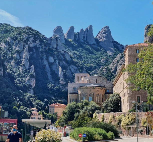 How You Can Enjoy Your Leisure Trip in Montserrat, Spain's Sacred Mountain