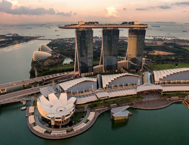 Singapore Defended by Locals After Traveler Brands It ‘Most Boring Country’