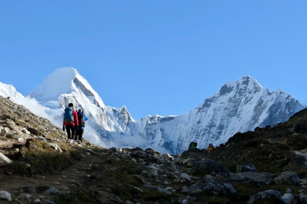 Mount Everest Season Kicks Off with Major Trash, Body Recovery Effort