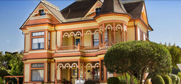 Experience The Gingerbread Mansion As If You Were in the Victorian Era