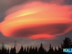 Mysterious UFO cloud hovers over Sweden