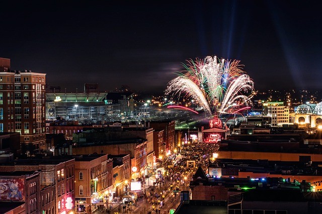 Planning A Vacation? Here Are 4 Reasons Why You Should Visit Nashville