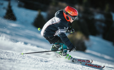 4 Tips for a Successful Skiing Holiday with Children