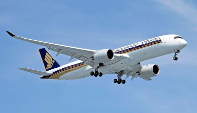 Singapore Airlines Rewards Employees with Nearly Eight Months' Pay in Record Profit Sharing
